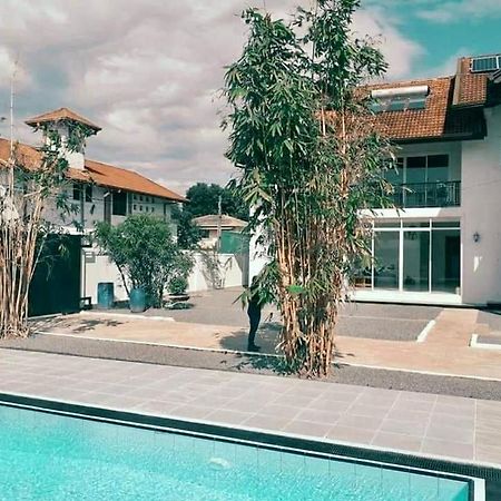 Aradhana Airport Transit Hotel Katunayaka Dış mekan fotoğraf